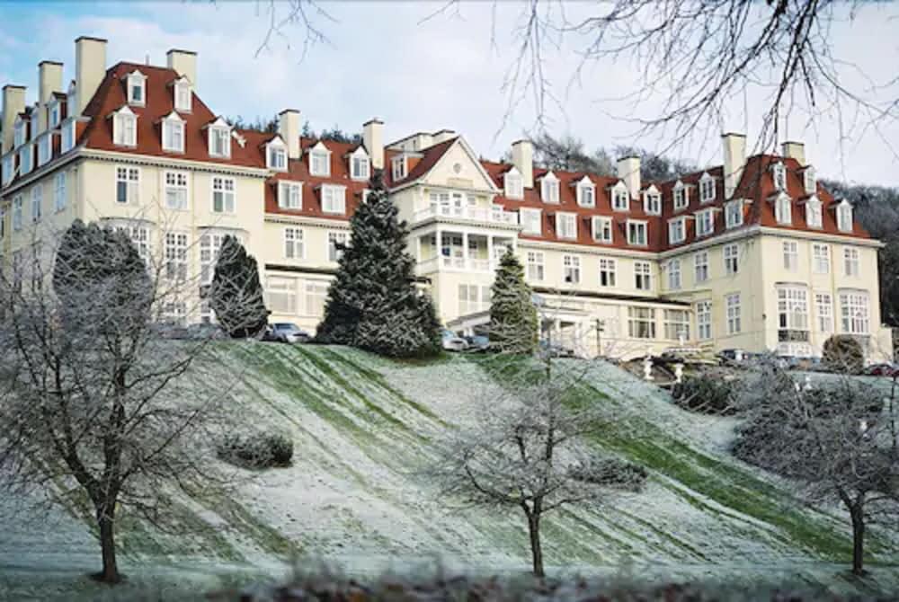 Peebles Hydro Hotell Eksteriør bilde